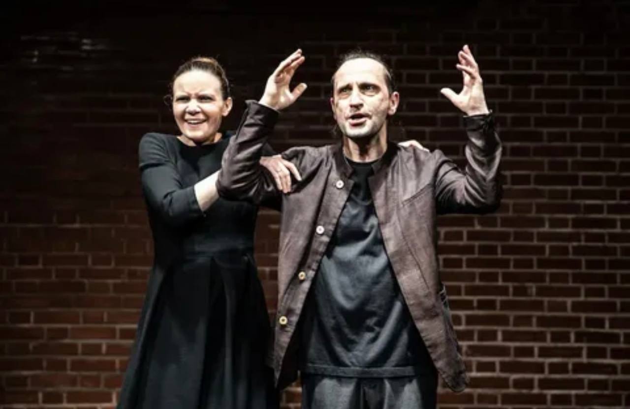 Спектакль Государственного театра наций «Достоевский.Сторителлинг»