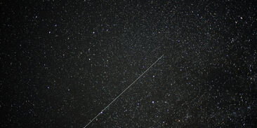 Весенний метеорный поток Лириды