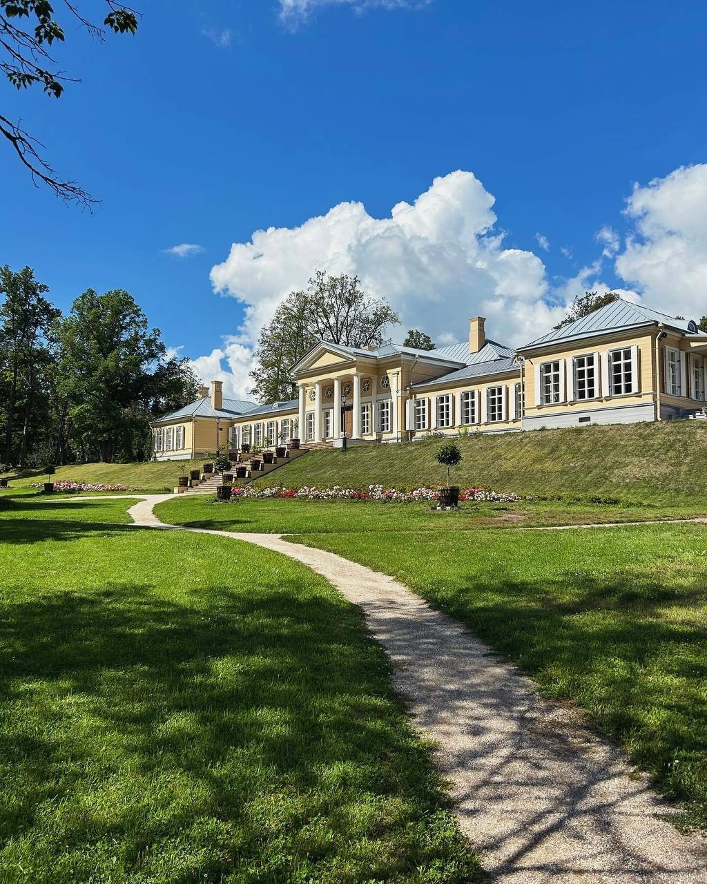 Бесплатно в Монрепо