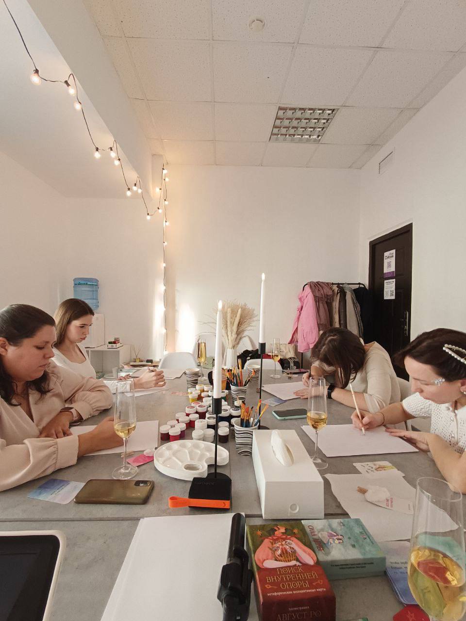 Арт-девичник