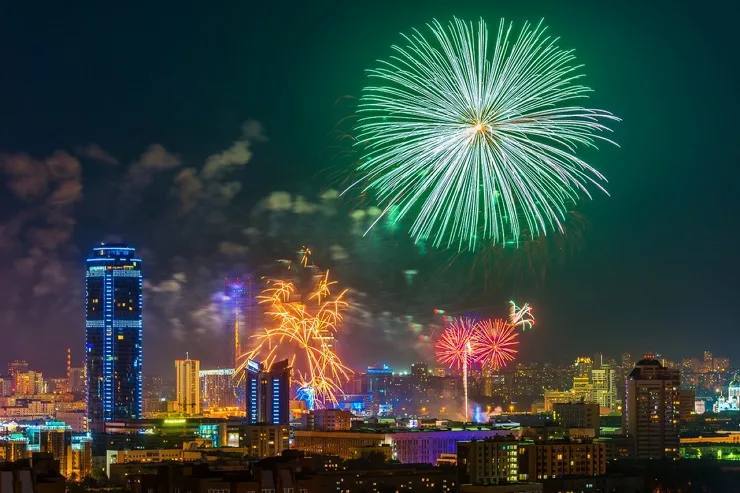 Запуск салюта