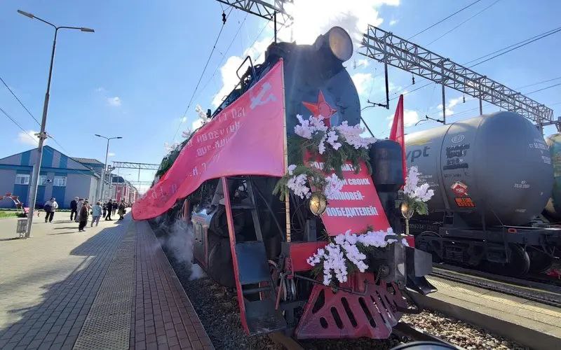 Паровоз Победы