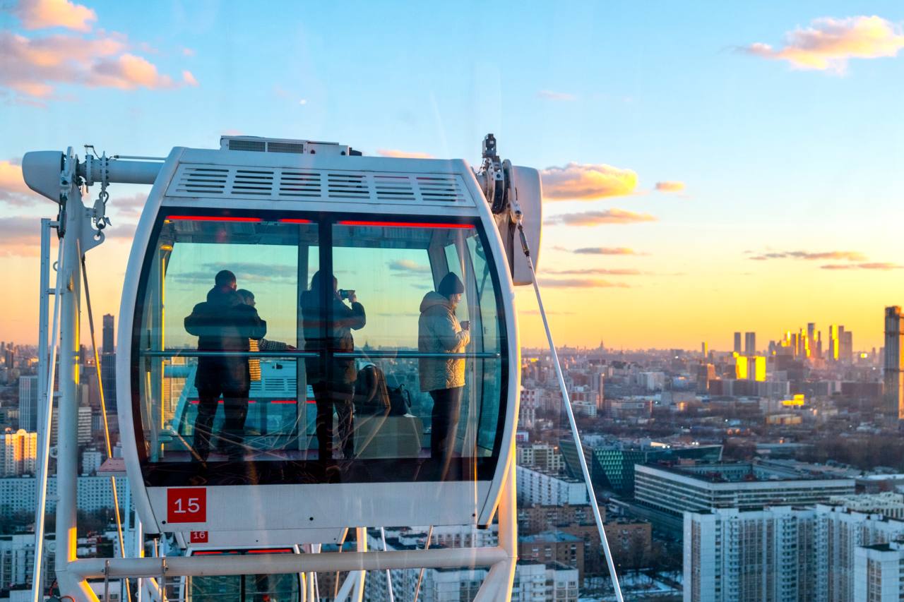 Колесо обозрения на ВДНХ