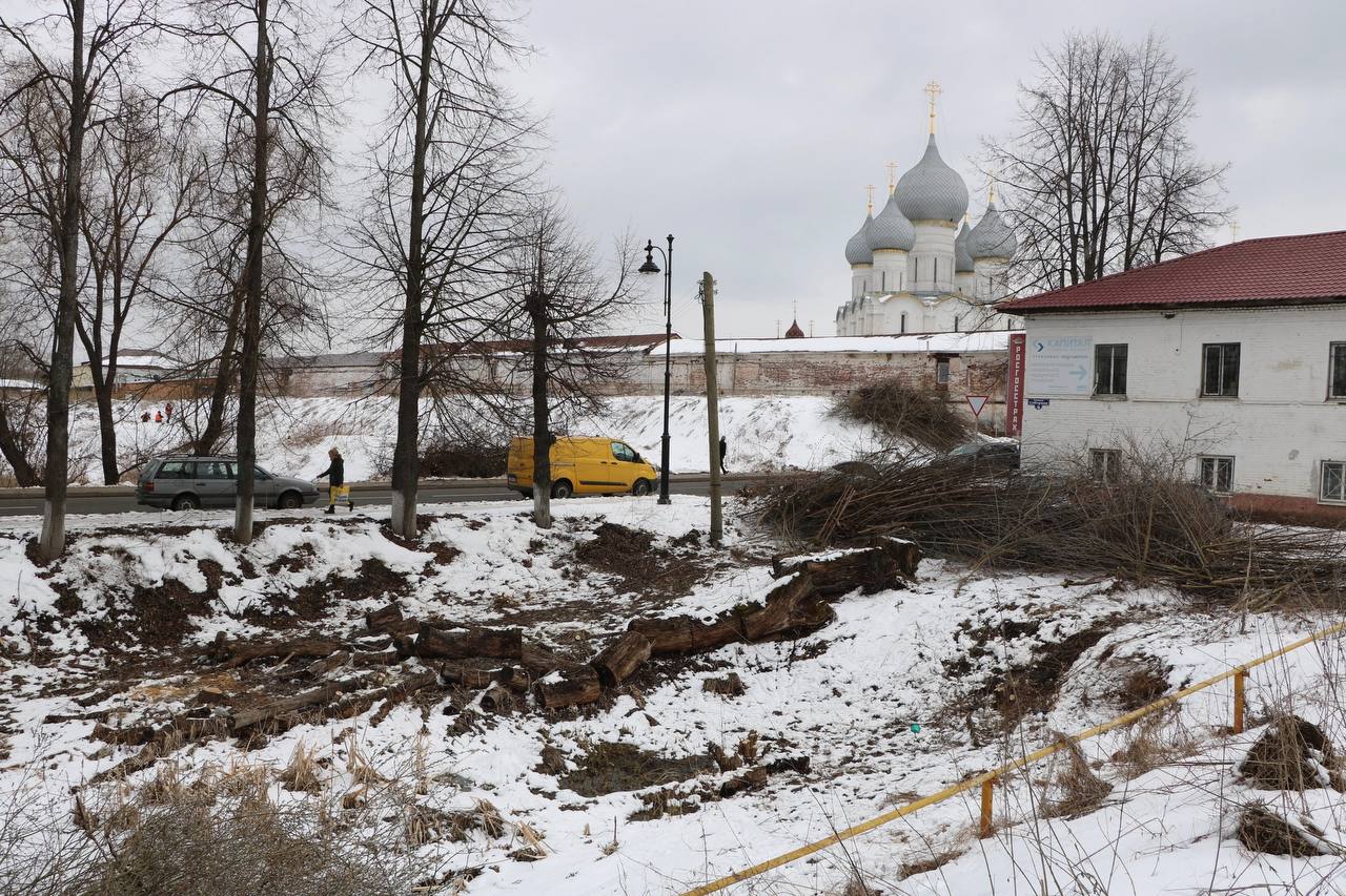 Ростовская Фортеция: знамя Ярослава!