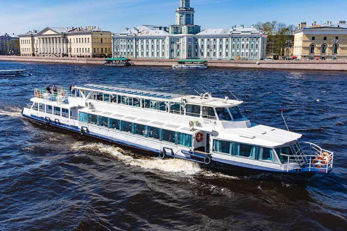 Едем летом в Питер с детьми
