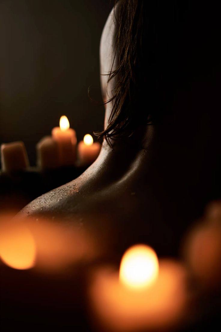 Вечер тантрического массажа и мастер-класс по интимным массажам