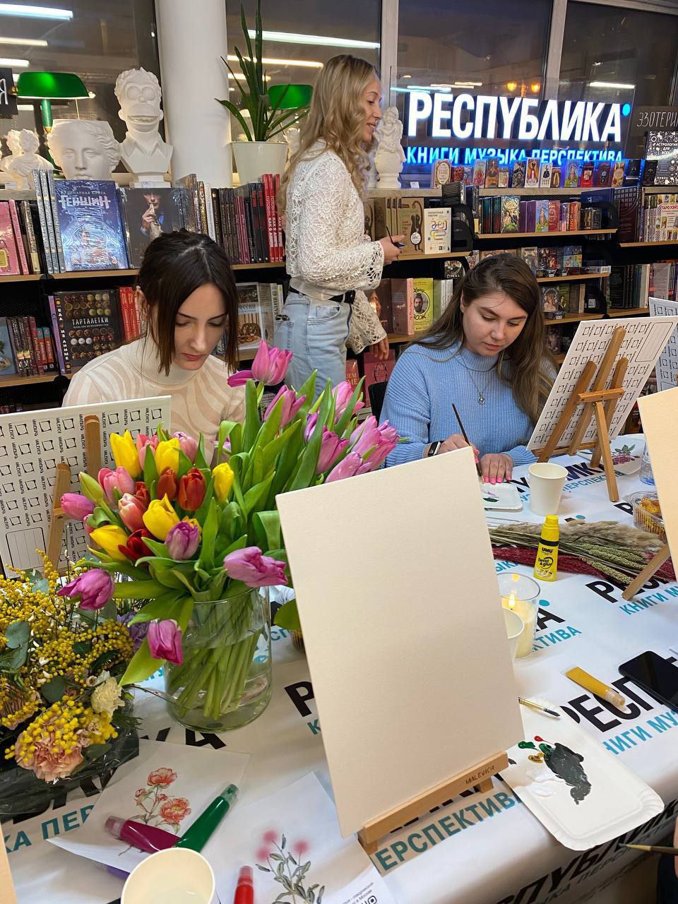 Объемная картина из сухоцветов