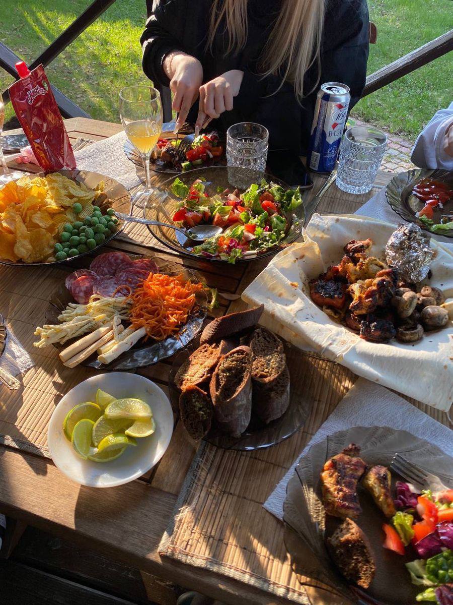 Шашлыки в парке