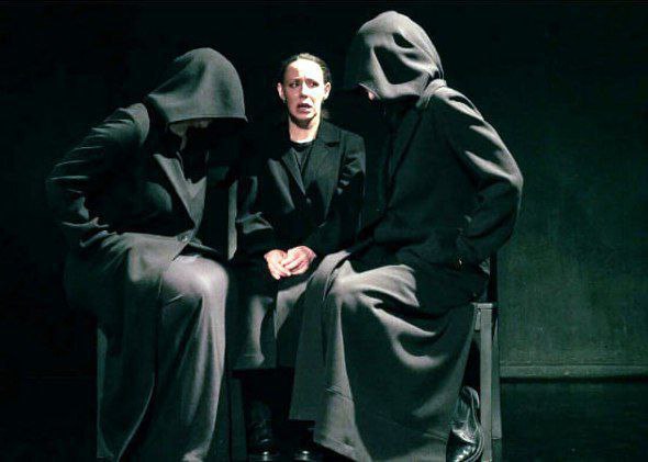 Спектакль "Чёрное пальто"