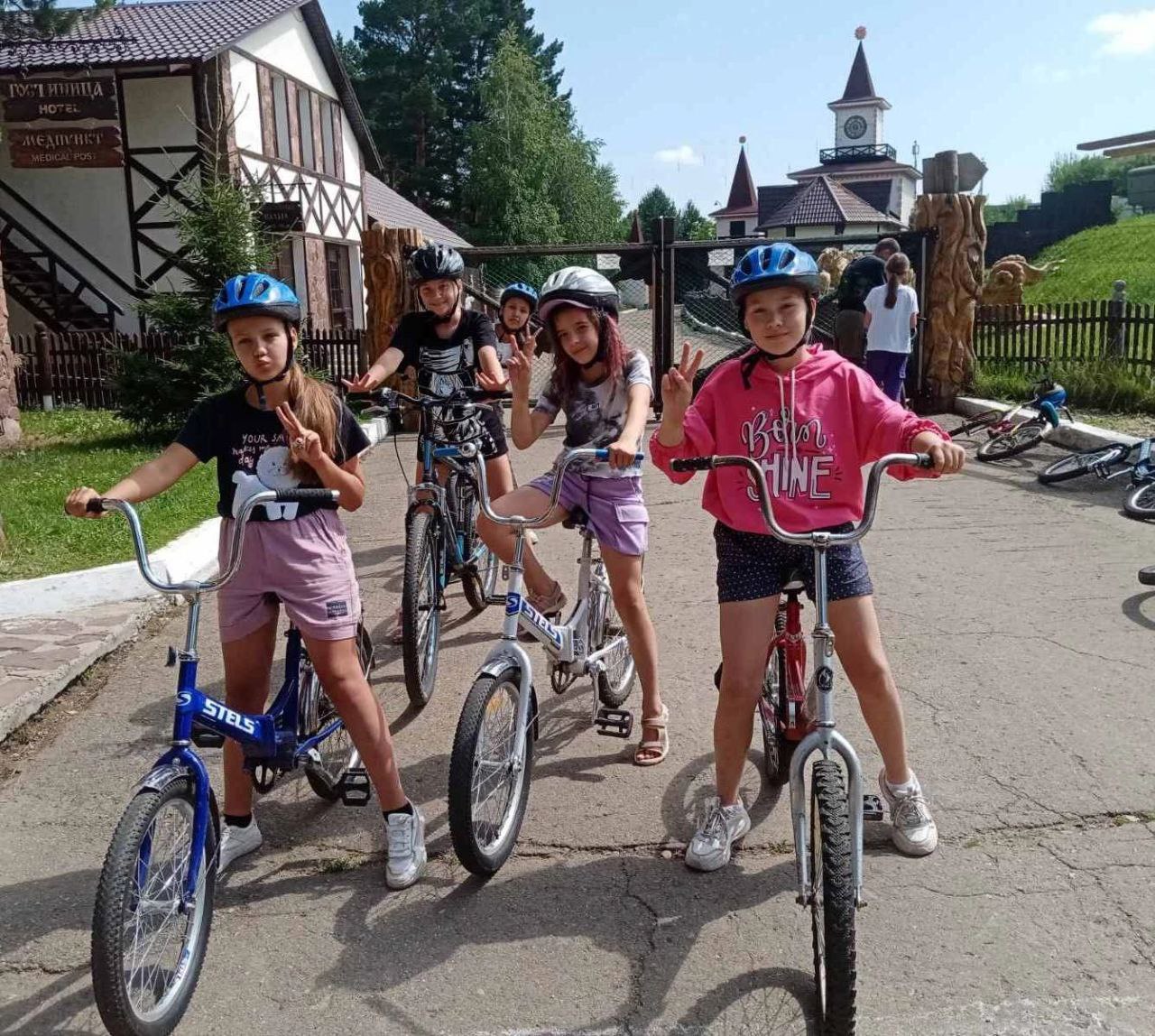 Летний детский лагерь "ЛУКОМОРЬЕ"