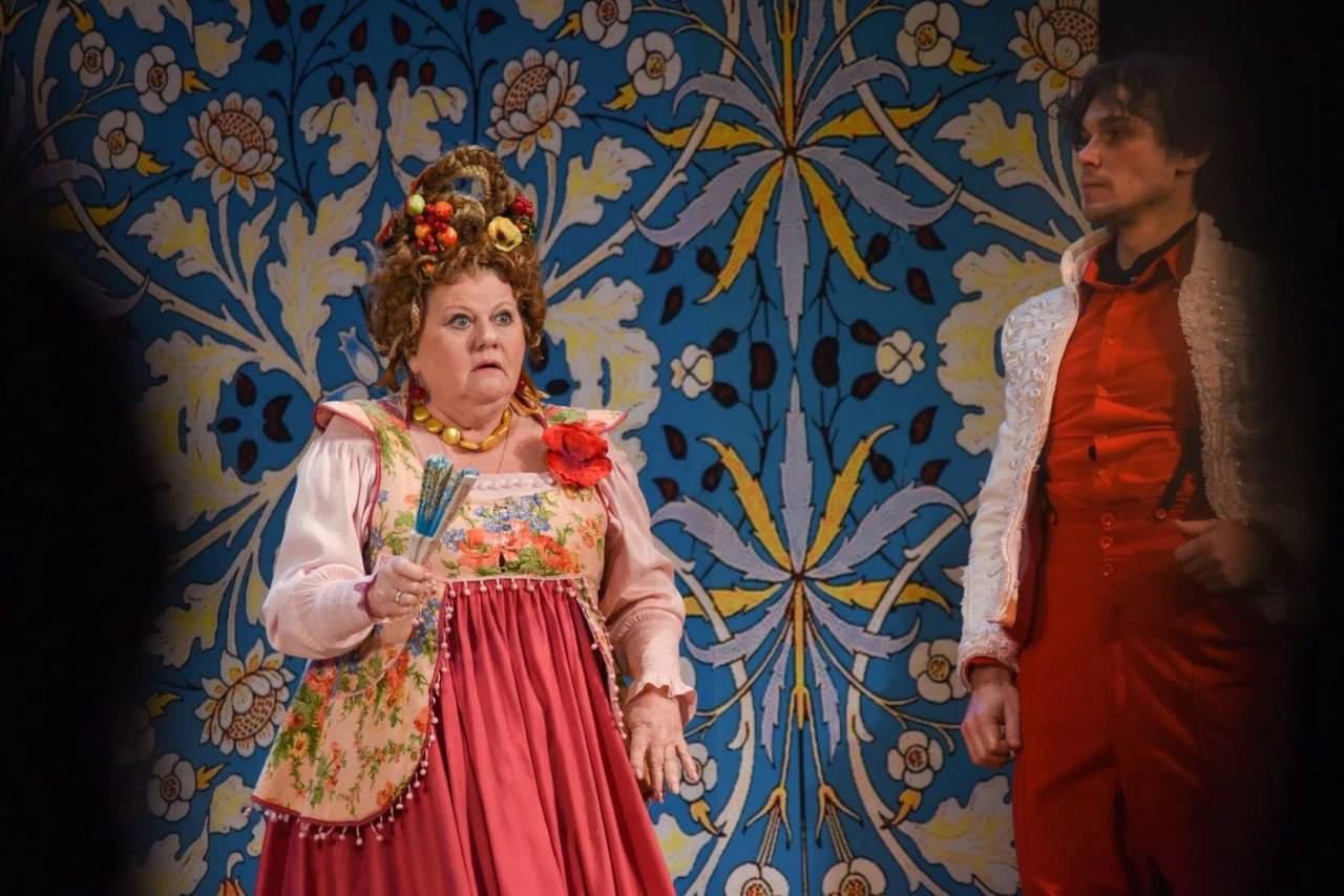 Спектакль «Не в свои сани не садись» с Ириной Муравьёвой