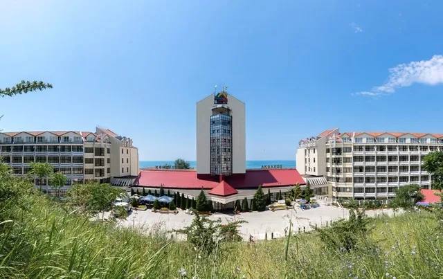 Тур выходного дня «Continental Show в «АКВАЛОО» «Акваград»