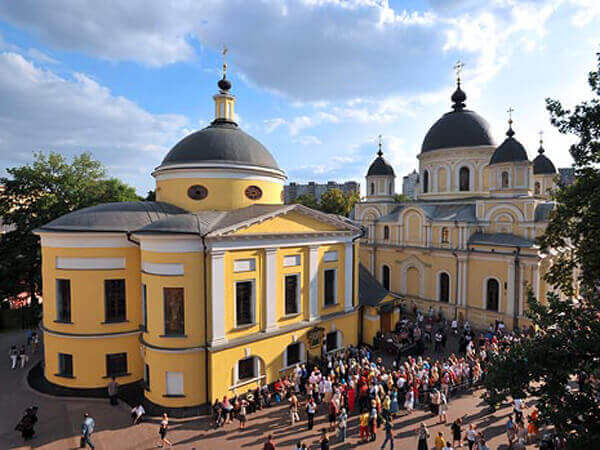 Тур с выездом из Сергиева Посада, Хотьково, пос. Лесной, Пушкино для поклонения мощам Святой Матроны