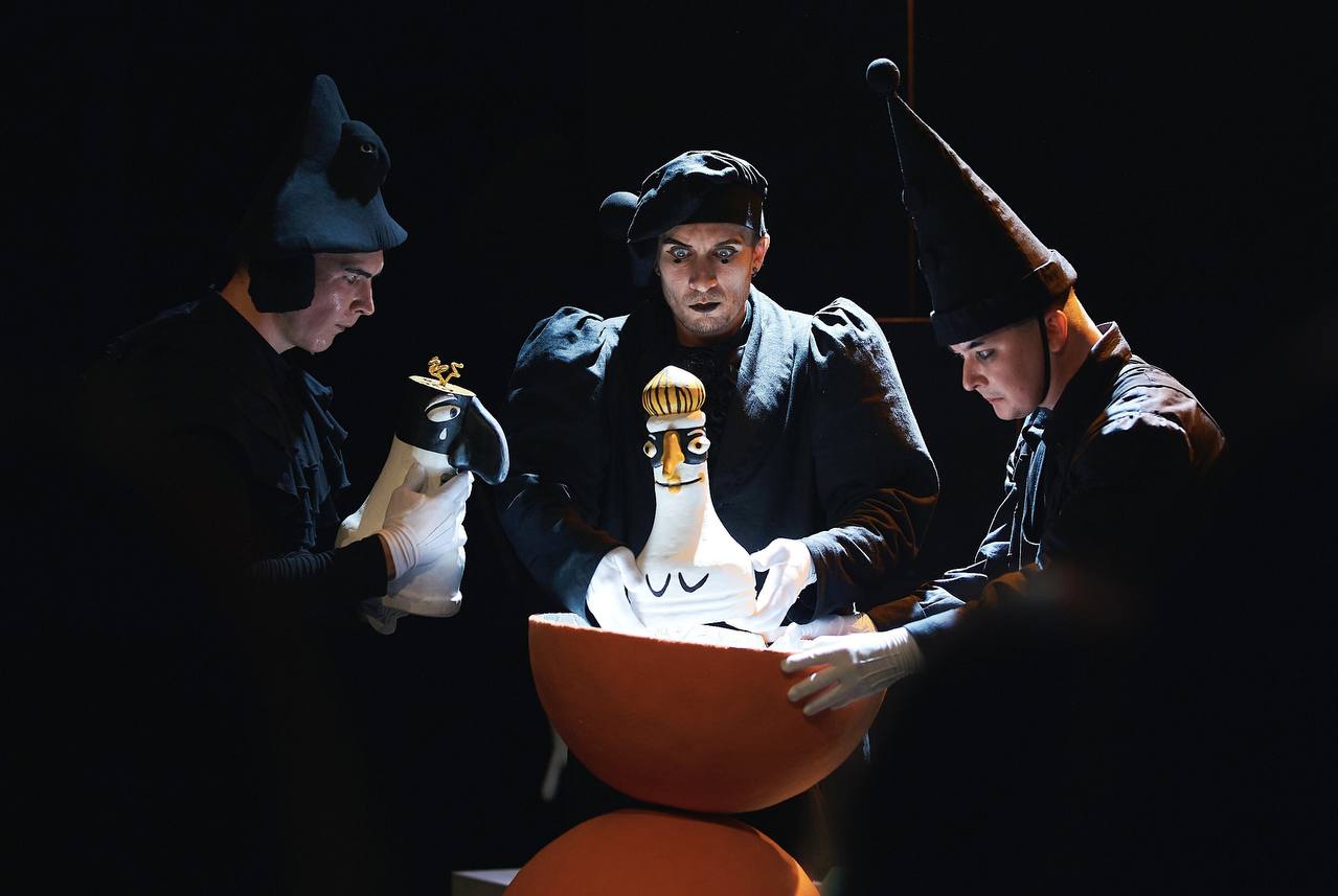 ЛЮБОВЬ К ТРЁМ АПЕЛЬСИНАМ