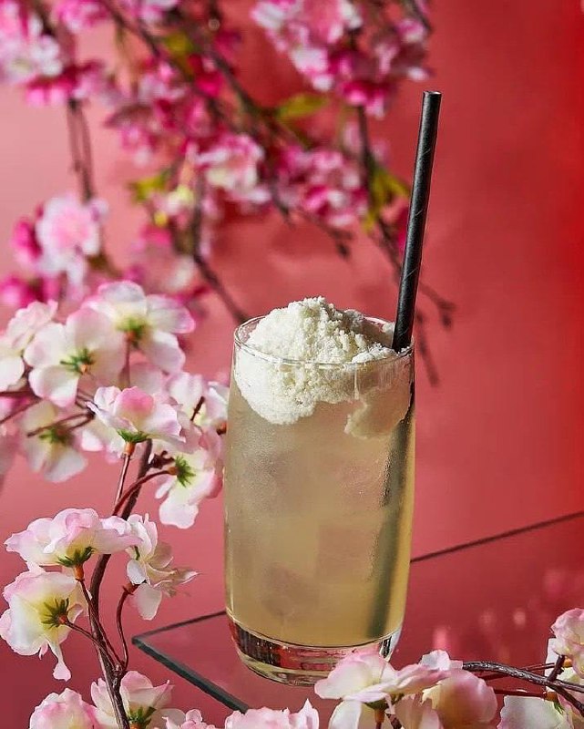 Фестиваль сакуры в Ultramen