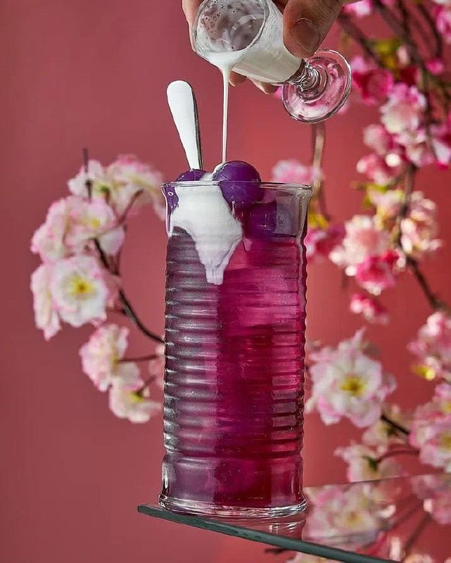 Фестиваль сакуры в Ultramen