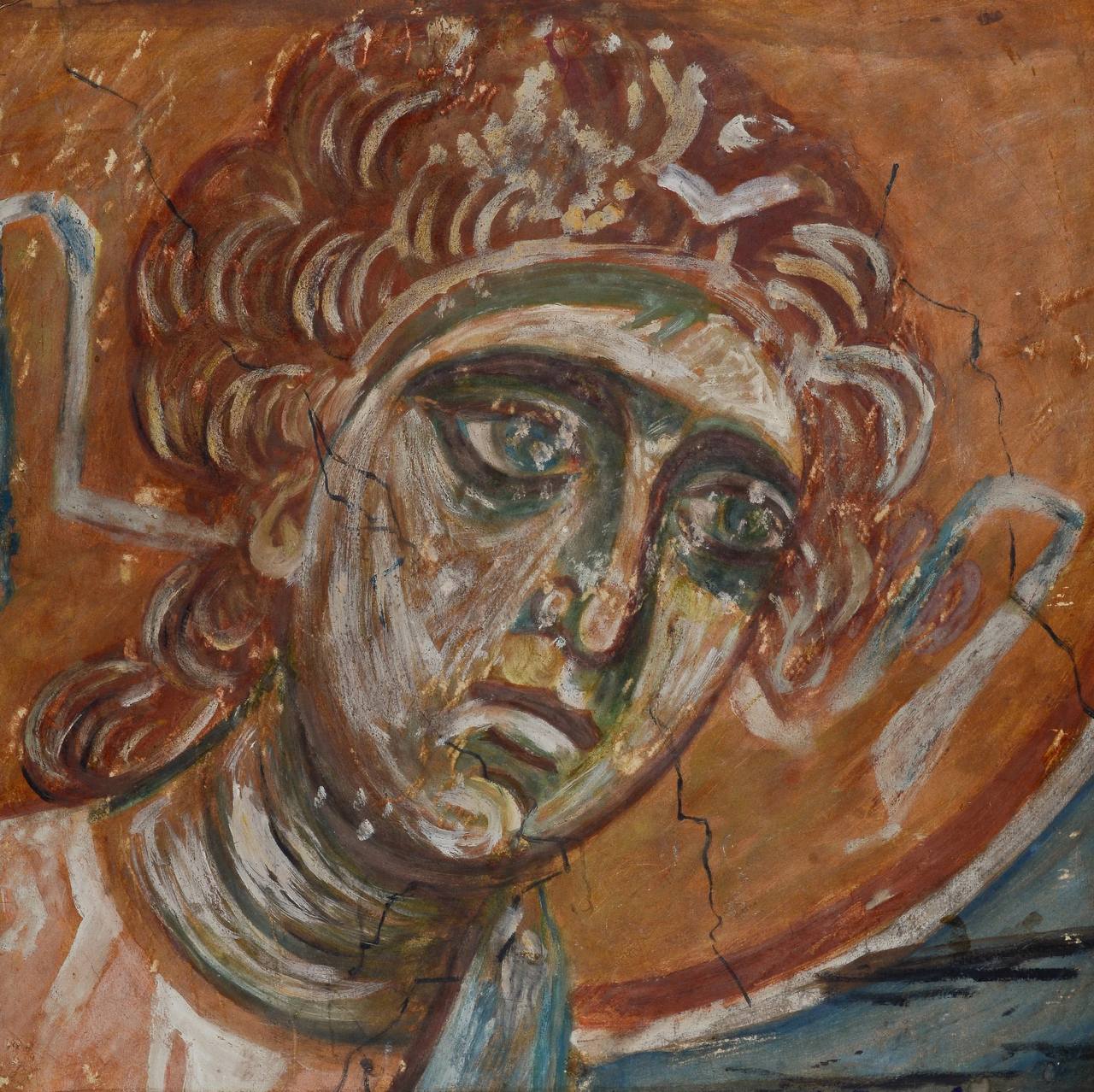 Восстает во славе