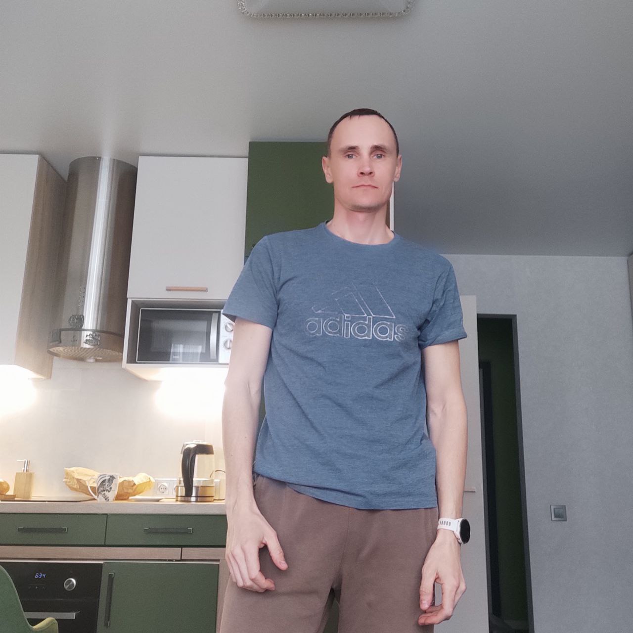 Сходить в кафе