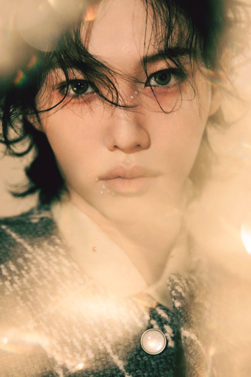 Stray Kids представляет индивидуальные фото-тизеры к возвращению с японским мини-альбомом 『Hollow』