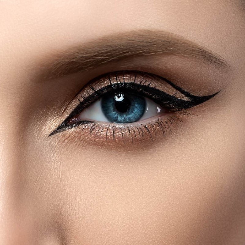 Мастер-класс по стрелкам от визажиста Марины Соловьевой