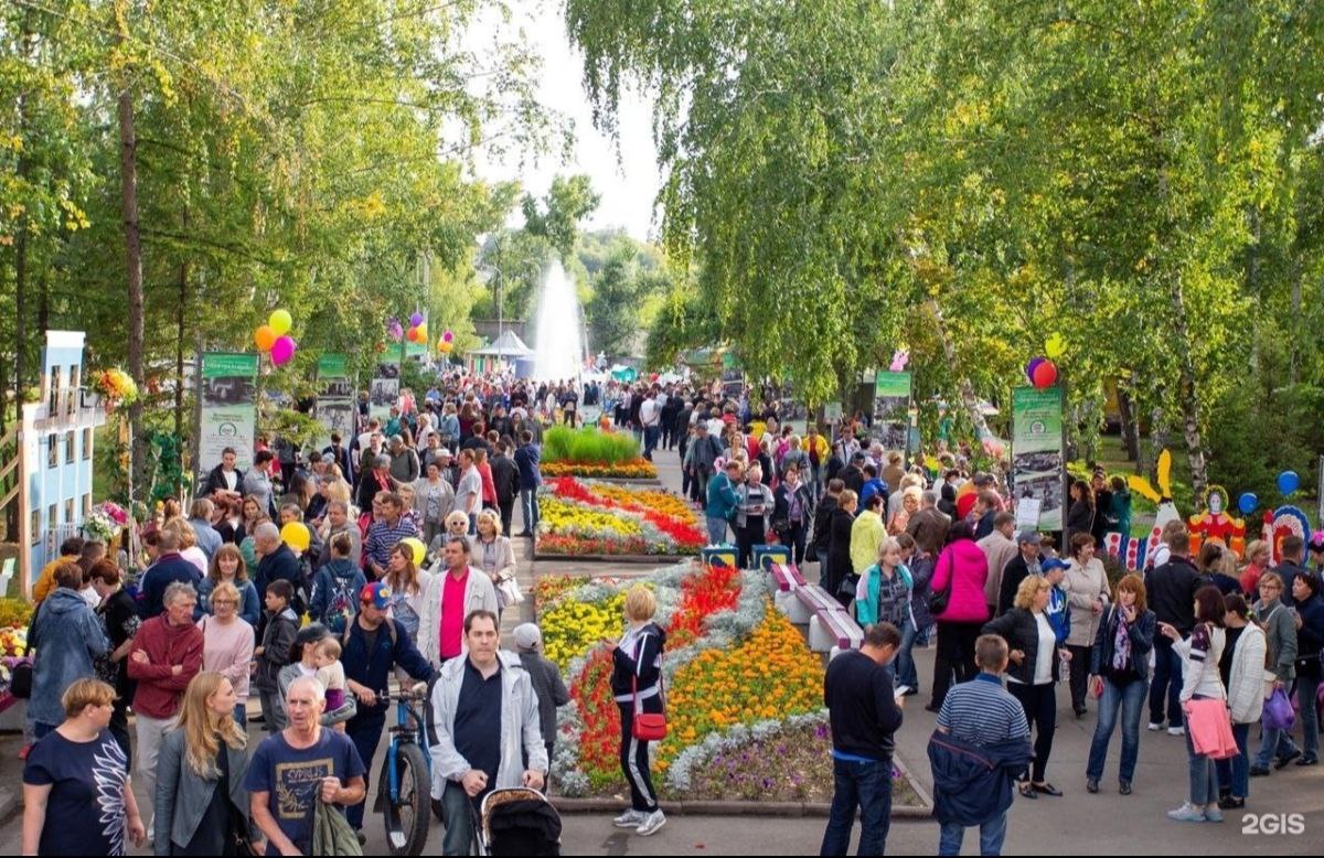 Первомайский вернисаж