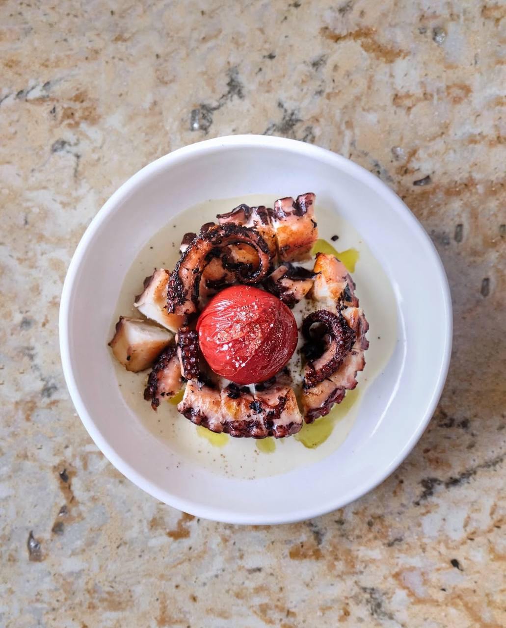 Греческий вечер в Πολύ