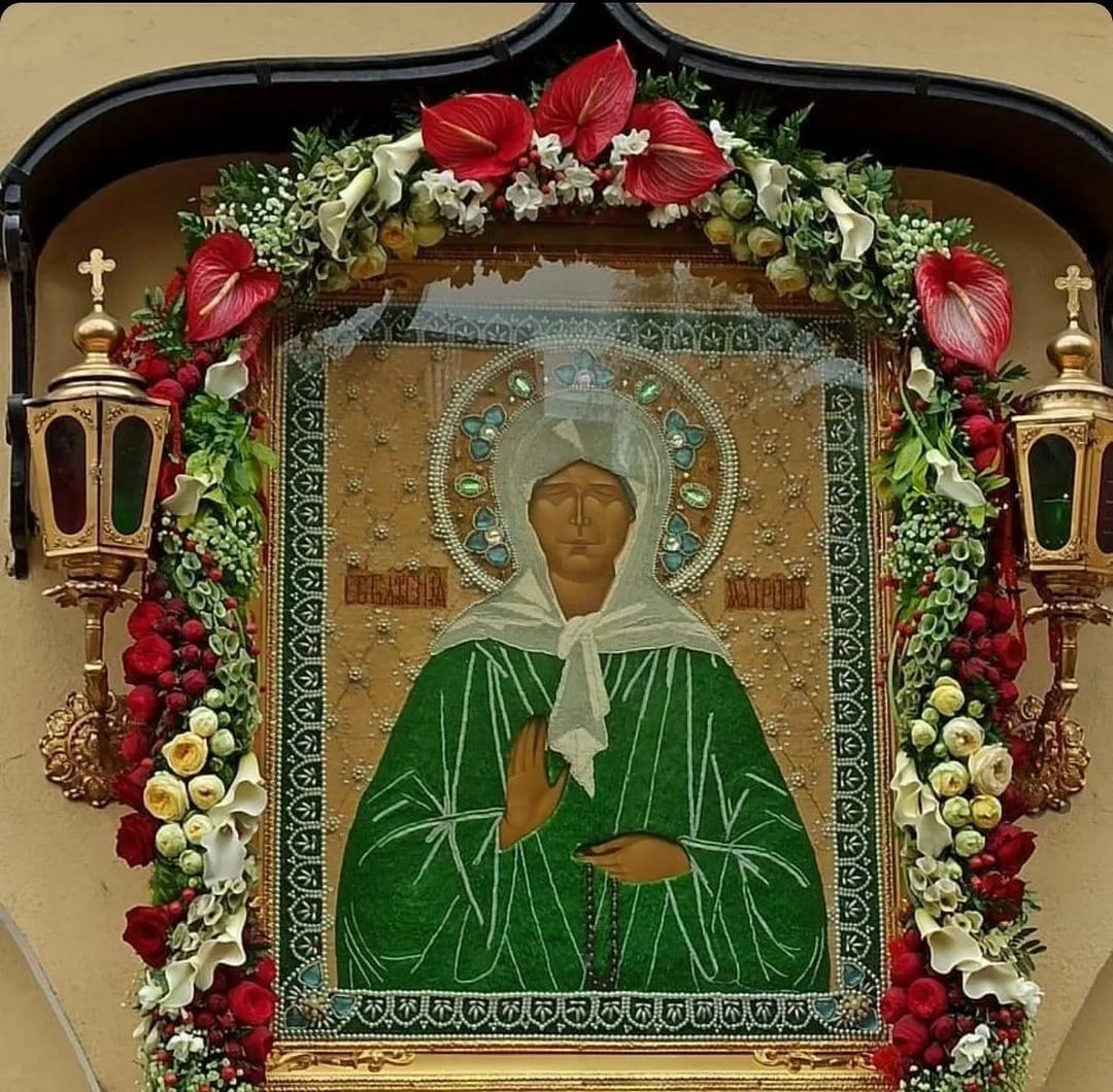 Тур с выездом из Сергиева Посада, Хотьково, пос. Лесной, Пушкино: Мощи святой Матроны