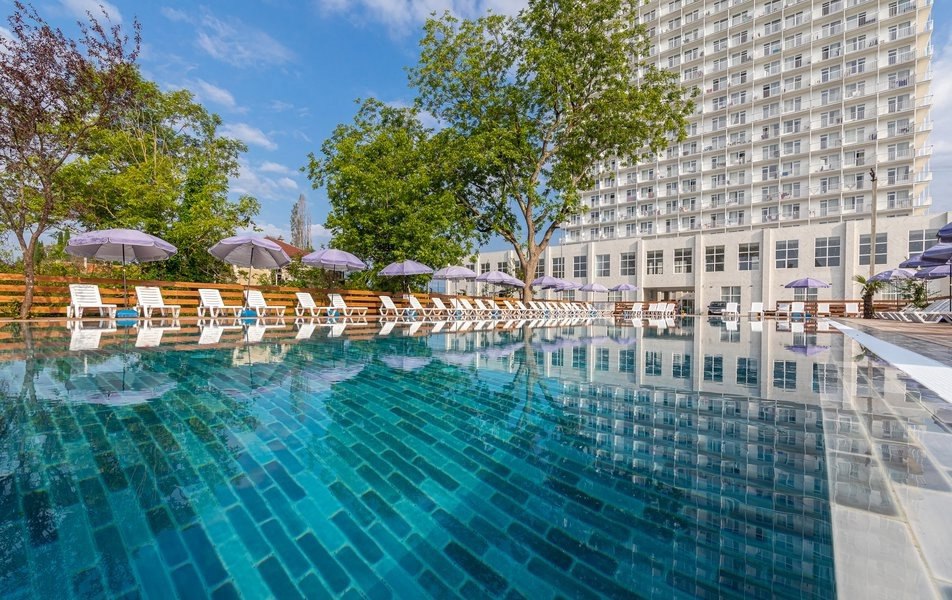 ЛЕТИМ В АБХАЗИЮ