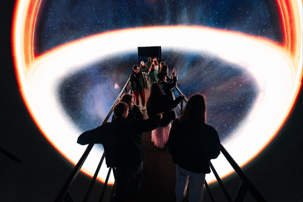 Точка сингулярности от SILA SVETA и МТС Live