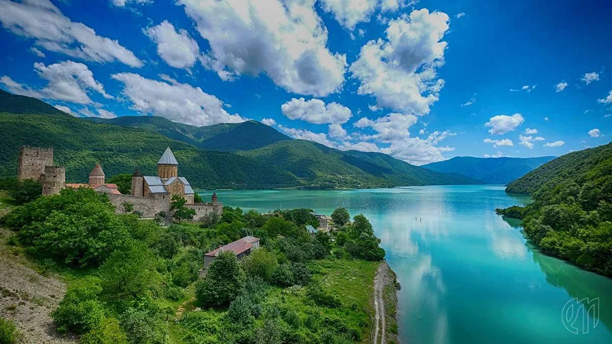 Тур в Грузию с ЛИТБАР и ХЛАМ (11-15 июня 2025)