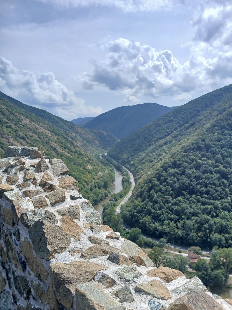 Средневековая Сербия-крепость Маглич-монастыри Студеница и Жича