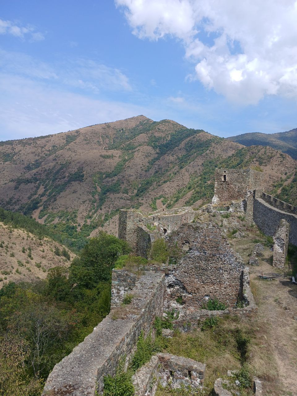 Средневековая Сербия-крепость Маглич-монастыри Студеница и Жича