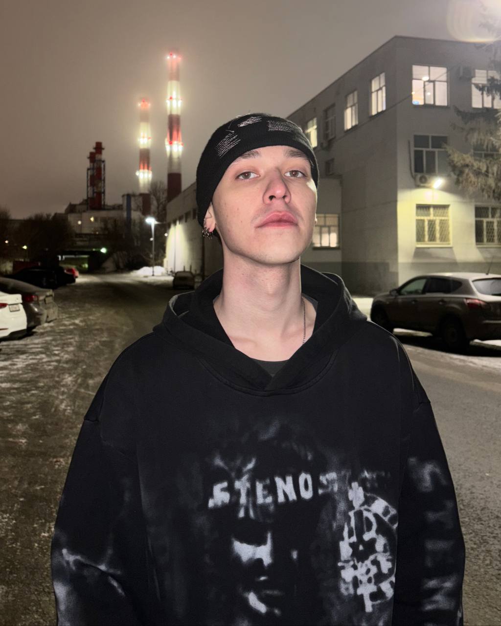 EVERYBODY IN THE PLACE