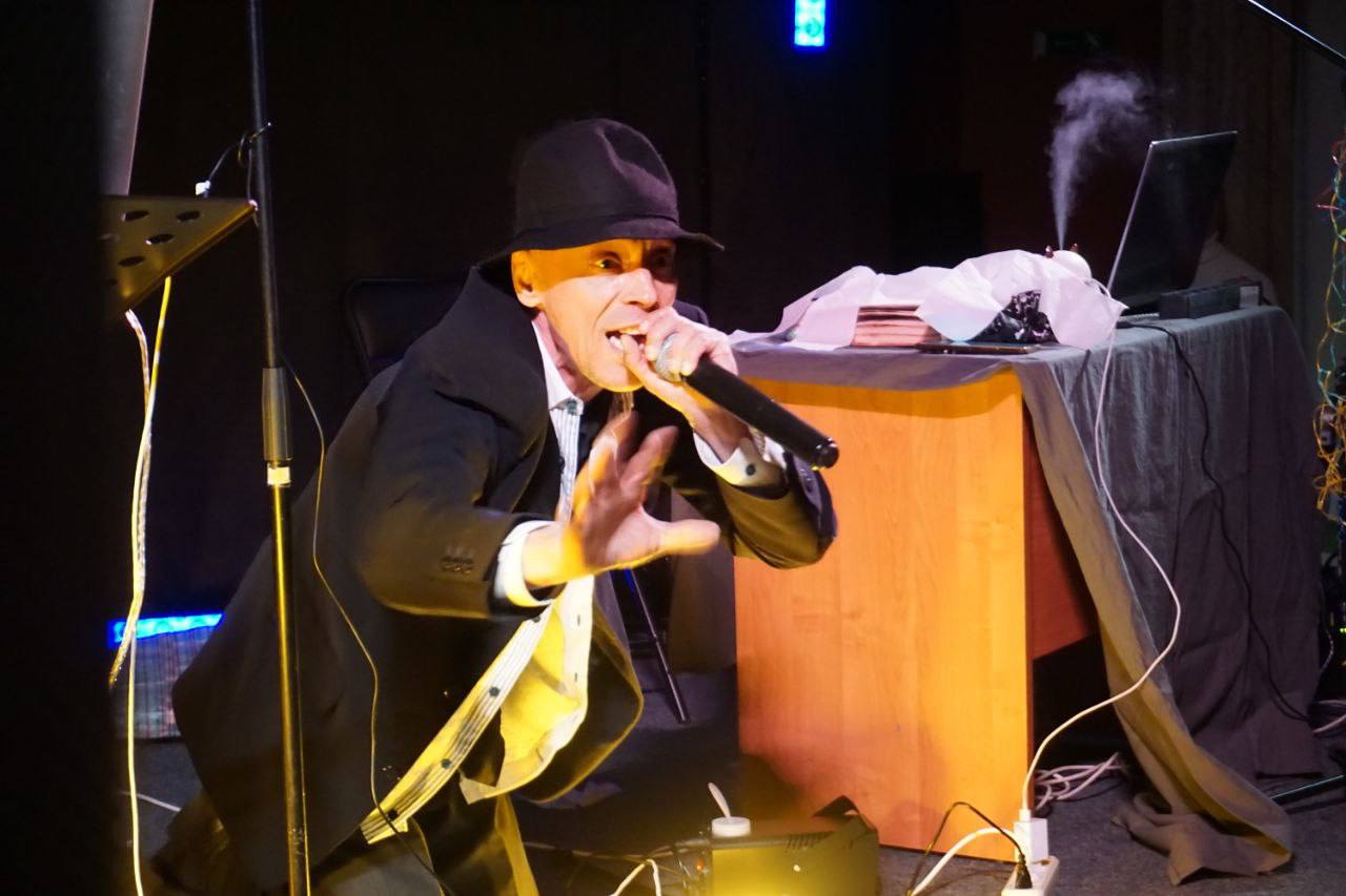 театр Radiovanya