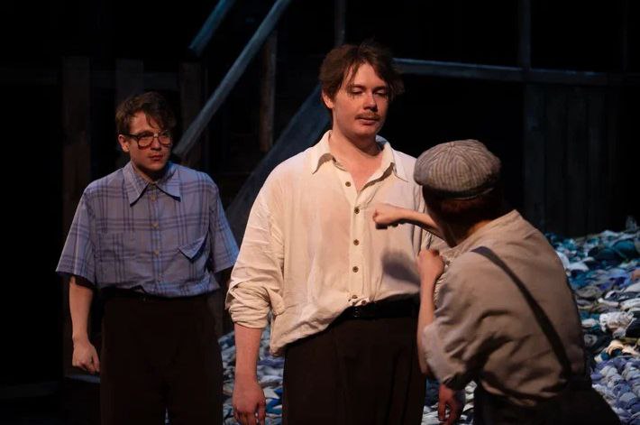 Премьера драмы "Hellados"