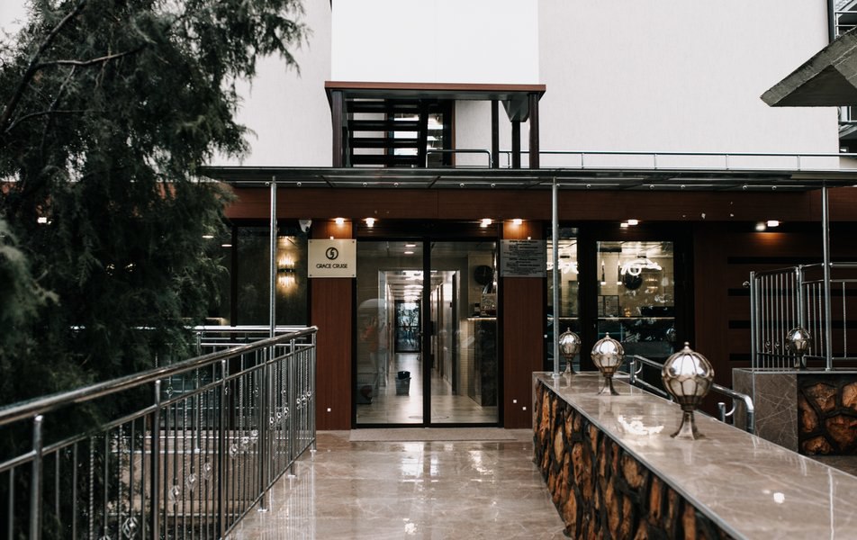 СОВРЕМЕНЫЙ СПА-ОТЕЛЬ! 4 ДНЯ В МАЕ!