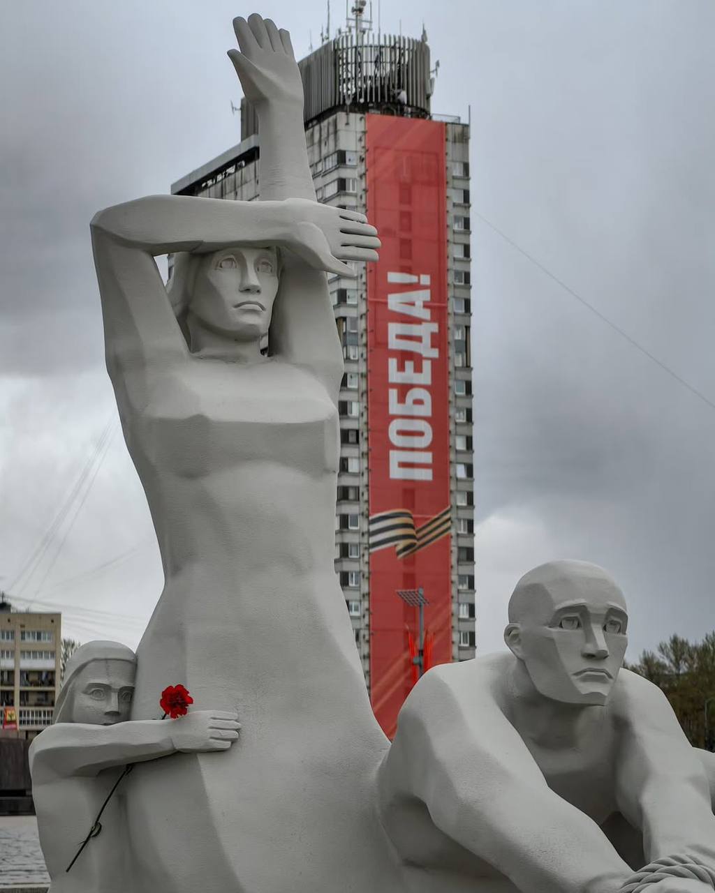 выставка скульптур в Московском районе