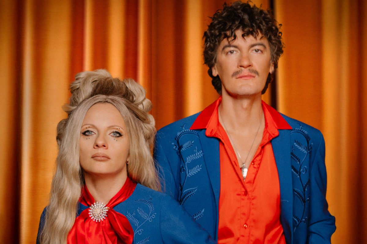 Спектакль 
	
