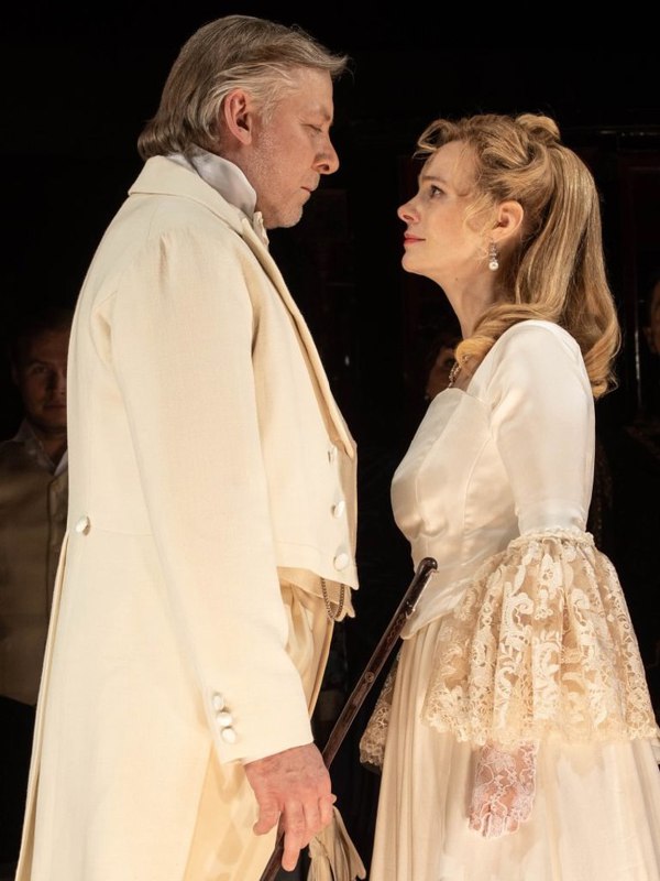 Ленком Марка Захарова