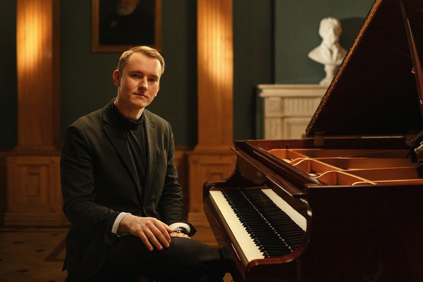 Держи пять! С Евгением Лебедевым