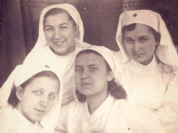 Санитарочки, медсестрички…