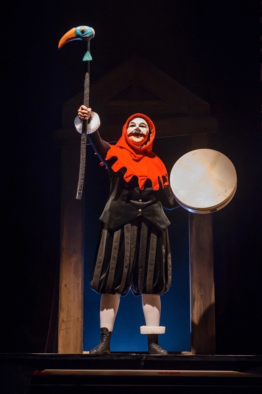 Обзор спектаклей на 15 мая