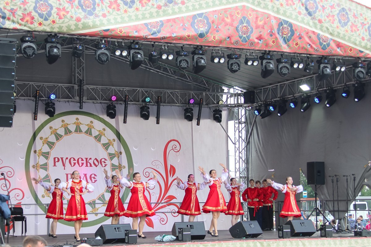 Русское поле: фестиваль славянской и казачьей культуры