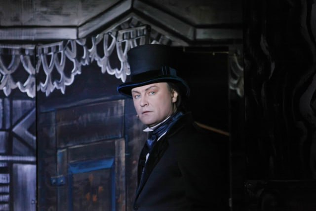 Гоголь. Чичиков. Души опера