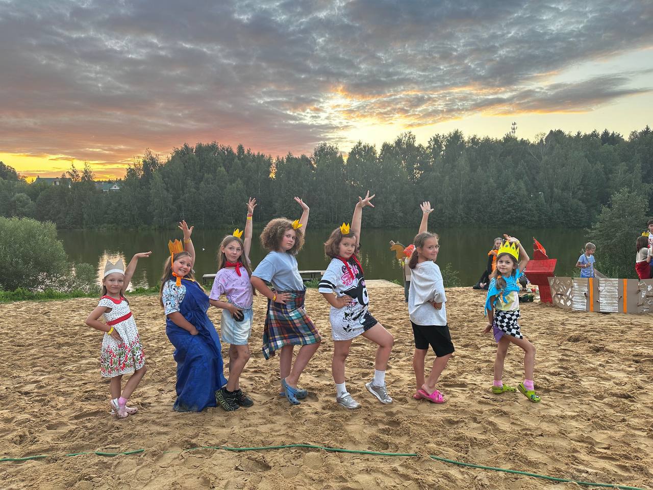 ИВОЛГА CAMP