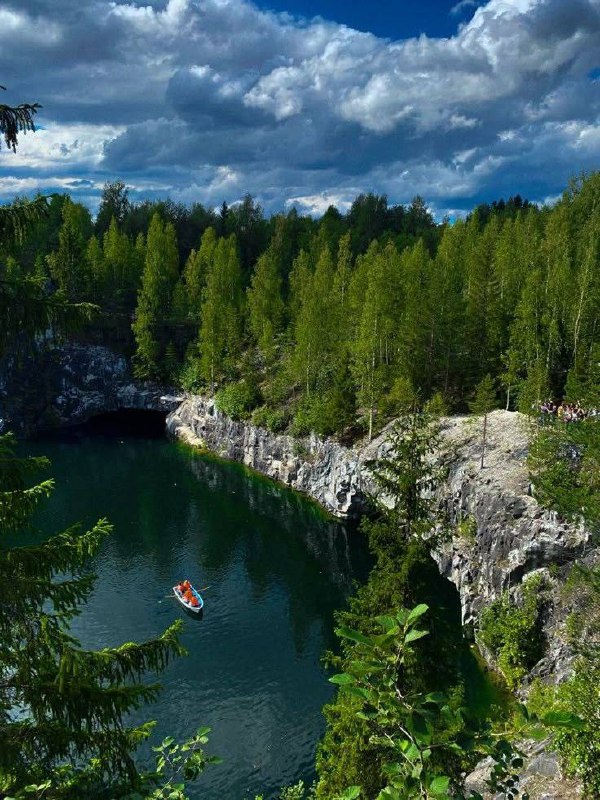 Женский кемп в Карелии