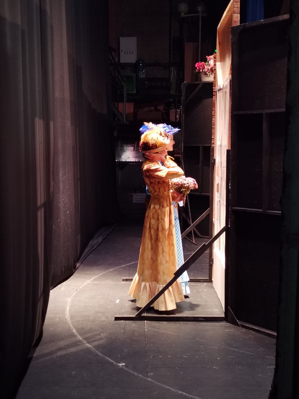 Гастрольное закулисье: спектакли с 29 по 31 мая 2025