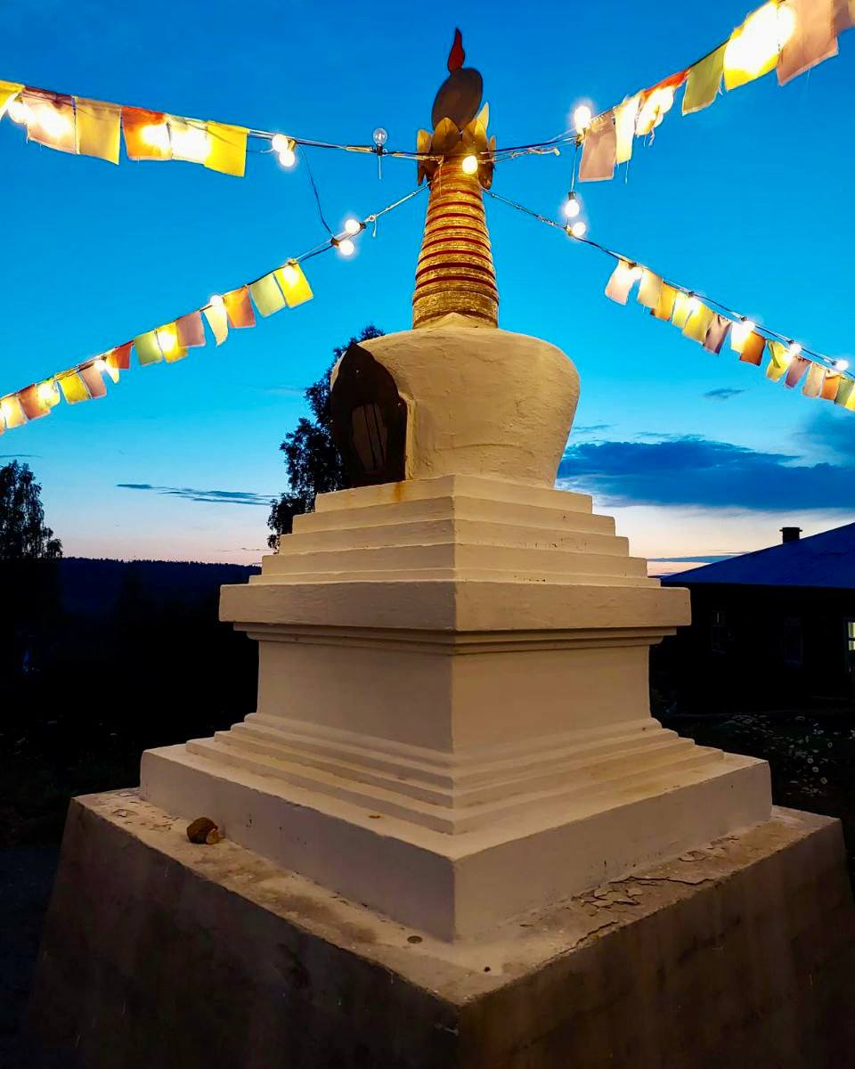 ПУТЕШЕСТВИЕ В ПРАКТИКУ - ретрит с Ламой Тензин Докшитом и Юлией Бахаревой