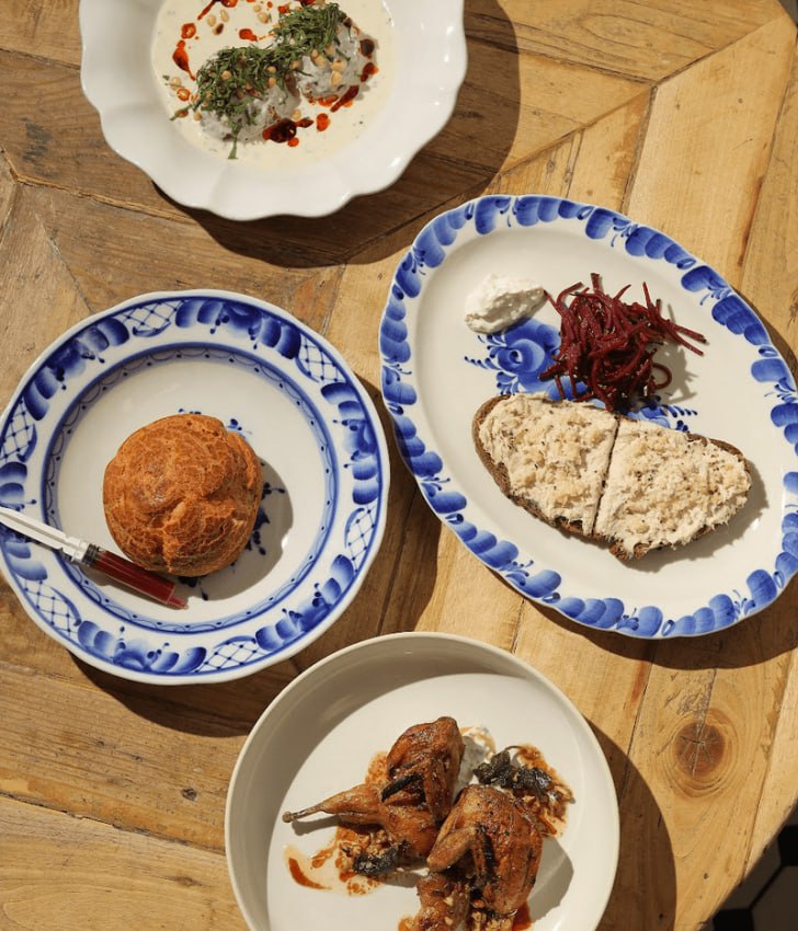 Back to Future by Martignac & Naud