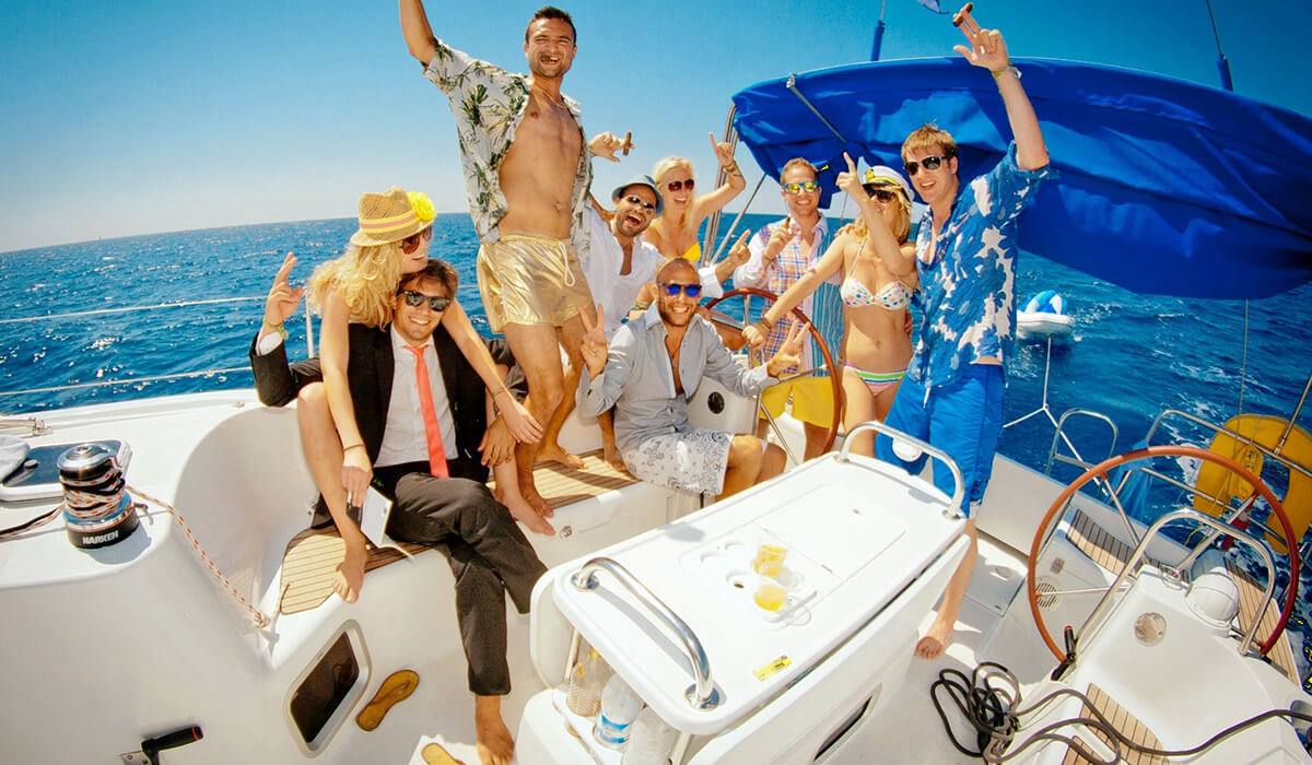 Вечеринка на яхте в открытом море 30 мая